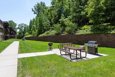 215 Barry Avenue S #217, Wayzata, MN 55391 - Photo 24