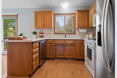 1928 Circle Drive NW, Sauk Rapids, MN 56379 - Photo 6