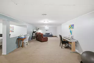 403 9th Ave SW, Wells, MN 56097 - Photo 40