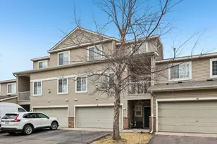 4980 Garland Ct N, Plymouth, MN 55446 - Photo 2
