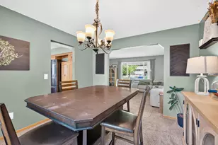 2347 Heath Ave N, Oakdale, MN 55128 - Photo 16