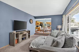 2347 Heath Ave N, Oakdale, MN 55128 - Photo 32