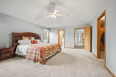 2466 Lone Eagle Trail, Woodbury, MN 55129 - Photo 14
