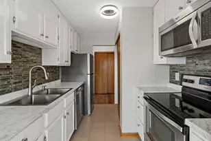 433 S 7th St, Minneapolis, MN 55415 - Photo 10