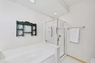 625 Wesley Commons Dr, Golden Valley, MN 55427 - Photo 16
