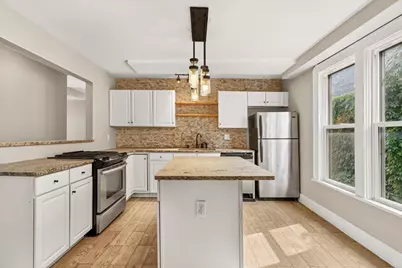 2725 Dupont Avenue S, Minneapolis, MN 55408 - Photo 2
