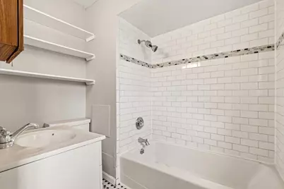 2725 Dupont Avenue S, Minneapolis, MN 55408 - Photo 16