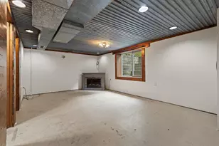 305 E 3rd St, Minneota, MN 56264 - Photo 32