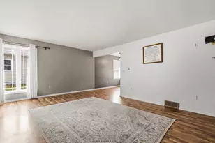 305 E 3rd St, Minneota, MN 56264 - Photo 12