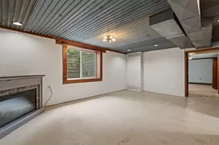 305 E 3rd St, Minneota, MN 56264 - Photo 34