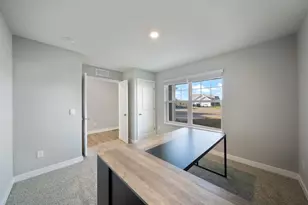 5124 Mustang Cir, Woodbury, MN 55129 - Photo 22