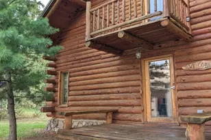 910 Pine St, Park Rapids, MN 56470 - Photo 2