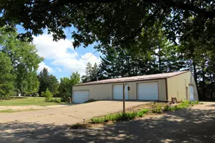 910 Pine St, Park Rapids, MN 56470 - Photo 44