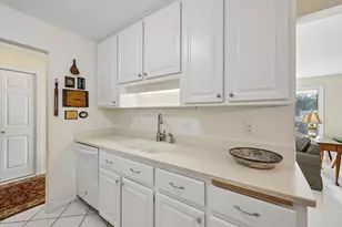 4370 Brookside Ct, Edina, MN 55436 - Photo 16