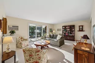 4370 Brookside Ct, Edina, MN 55436 - Photo 6