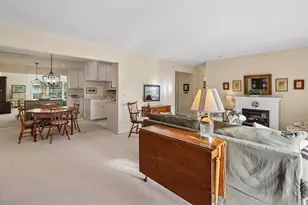 4370 Brookside Ct, Edina, MN 55436 - Photo 10