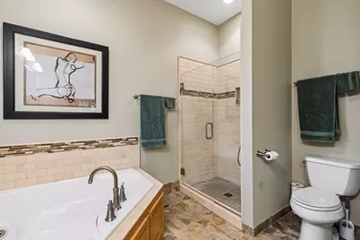 10162 Chestnut Circle N, Brooklyn Park, MN 55443 - Photo 18