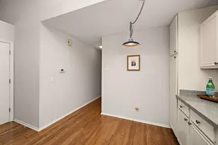 6304 Red Fox Ln, Edina, MN 55436 - Photo 12
