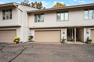 6304 Red Fox Ln, Edina, MN 55436 - Photo 2