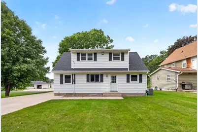 604 Park Street SE, Chatfield, MN 55923 - Photo 2