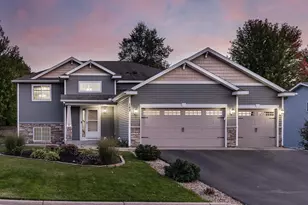 148 Crystal Cir, Montrose, MN 55363 - Photo 2