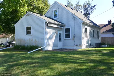 730 17th Street E, Glencoe, MN 55336 - Photo 4