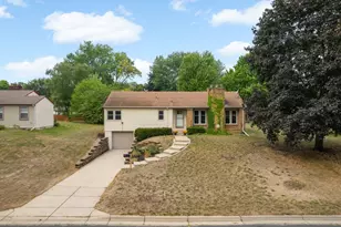 4057 Hampshire Ave N, Crystal, MN 55427 - Photo 1