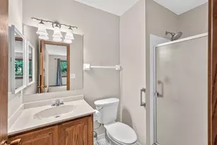 2813 Robinwood Way, Woodbury, MN 55125 - Photo 24