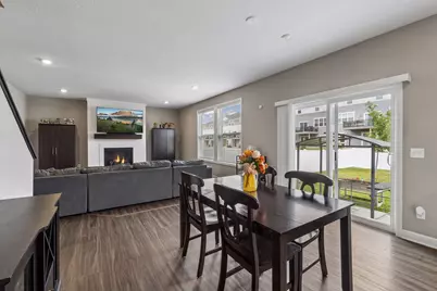 540 Waterford Place, Waconia, MN 55387 - Photo 14