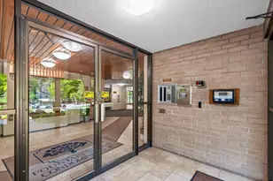 6730 Vernon Ave S, Edina, MN 55436 - Photo 4