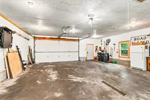 326 Bellis St, Duluth, MN 55803 - Photo 40