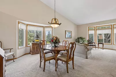 13323 Glenhaven Court, Apple Valley, MN 55124 - Photo 2