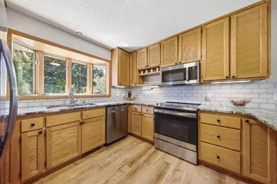 7003 Park View Lane, Eden Prairie, MN 55346 - Photo 6