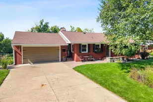 9218 Russell Ave S, Bloomington, MN 55431 - Photo 8