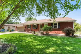 9218 Russell Ave S, Bloomington, MN 55431 - Photo 12