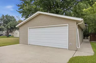 1211 Hall Ave, Breckenridge, MN 56520 - Photo 6