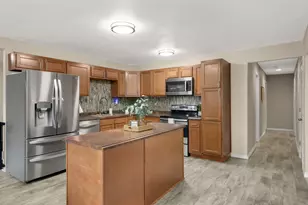 406 18th St W, Hastings, MN 55033 - Photo 10