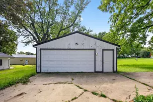 414 E Main St, Racine, MN 55967 - Photo 4
