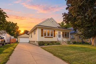 1133 8th Ave SE, Rochester, MN 55904 - Photo 1