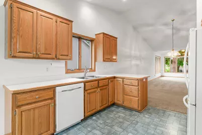 1284 Quincy Circle, Shakopee, MN 55379 - Photo 22