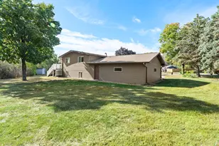 302 Jennifer Ln, Jordan, MN 55352 - Photo 22