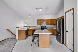 6646 154th St W, Apple Valley, MN 55124 - Photo 6