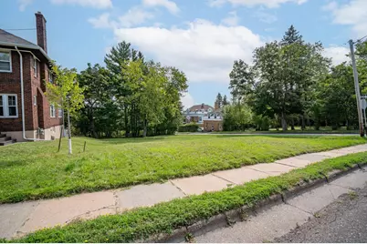 200X E 3rd Street, Duluth, MN 55805 - Photo 4