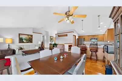 810 7th Avenue SW, Pine Island, MN 55963 - Photo 14