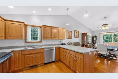 810 7th Avenue SW, Pine Island, MN 55963 - Photo 18