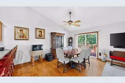 810 7th Avenue SW, Pine Island, MN 55963 - Photo 12