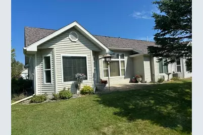 734 32nd Street NW, Bemidji, MN 56601 - Photo 2