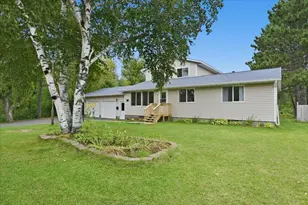 909 Park Ave, Cloquet, MN 55720 - Photo 4