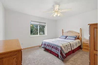 1053 W Ridge Court, New Richmond, WI 54017 - Photo 12