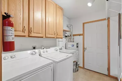 1053 W Ridge Court, New Richmond, WI 54017 - Photo 16